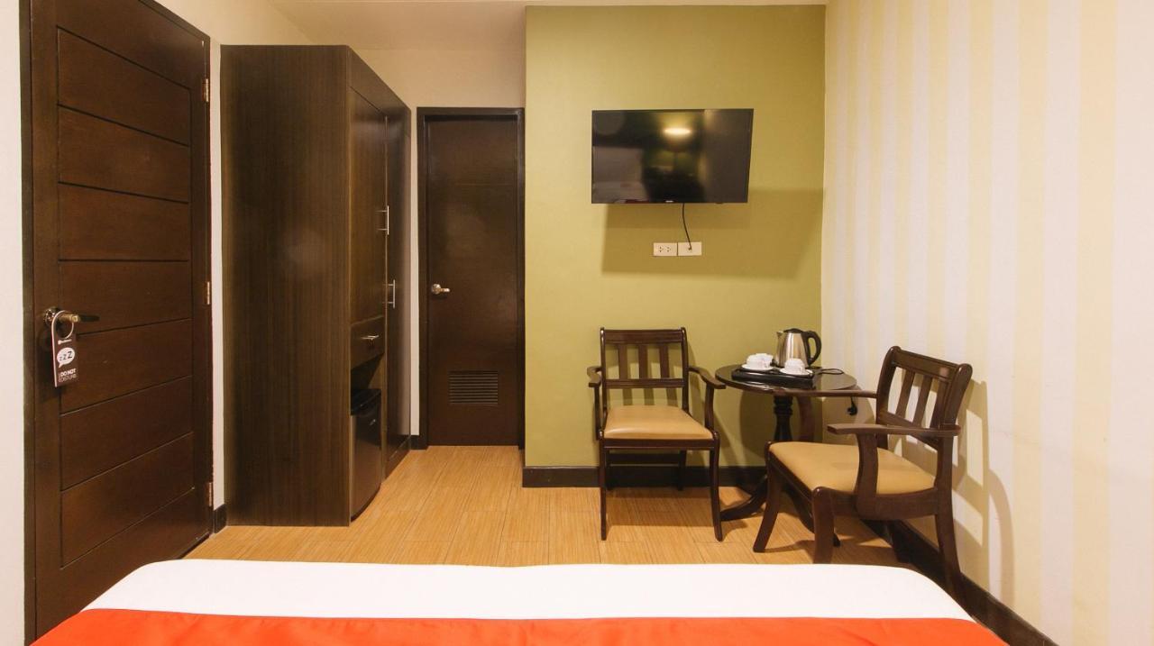 Reddoorz @ Gardenview Hotel Gtower Angeles Eksteriør billede