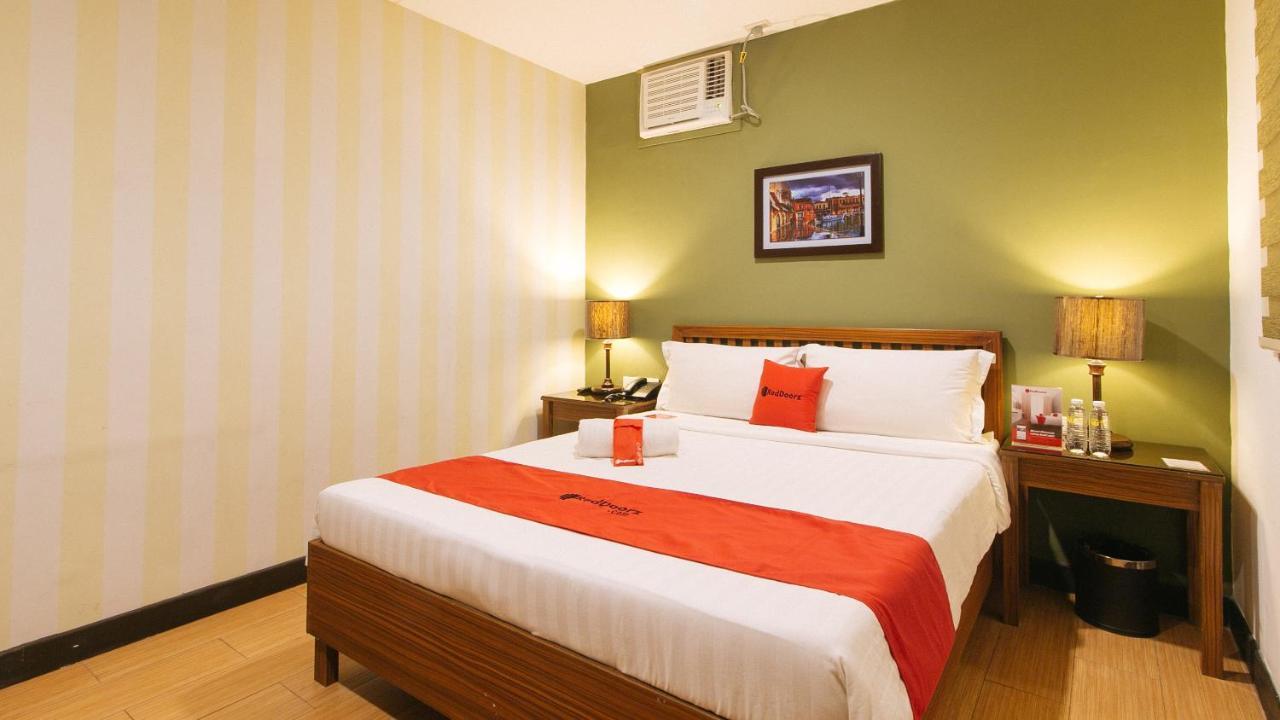 Reddoorz @ Gardenview Hotel Gtower Angeles Eksteriør billede