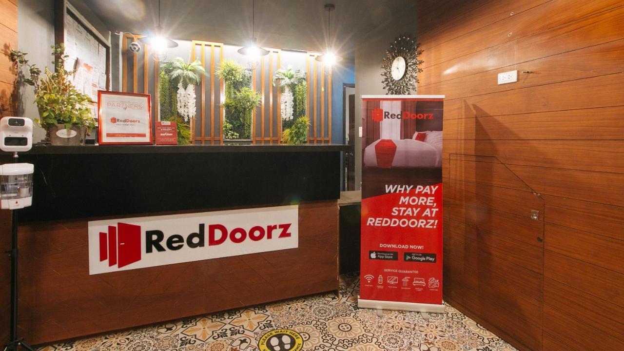 Reddoorz @ Gardenview Hotel Gtower Angeles Eksteriør billede